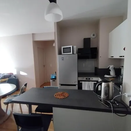 公寓 A1 Dore 63240 *